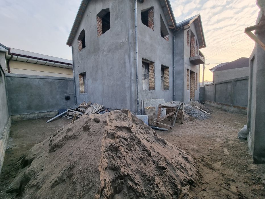 9 хона, каробка 2,57 сотик сергели строитель. 245кв