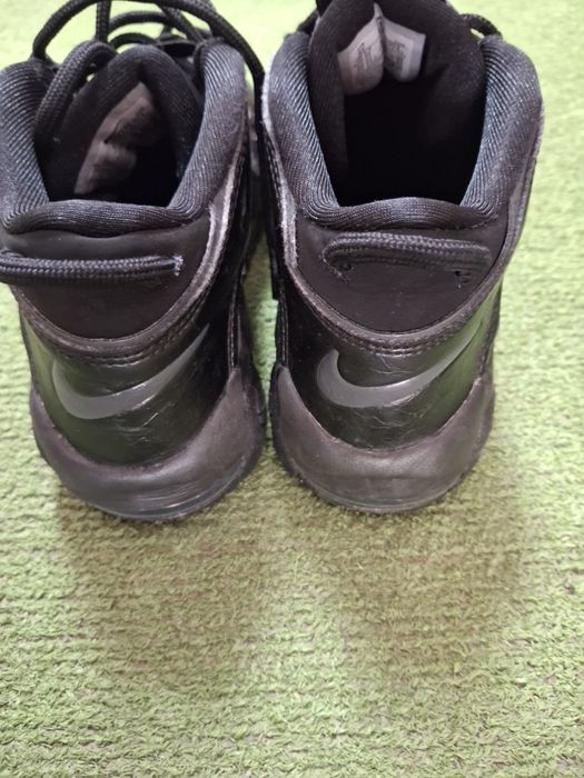 Noke Air  More UPTEMPO- маратонки.