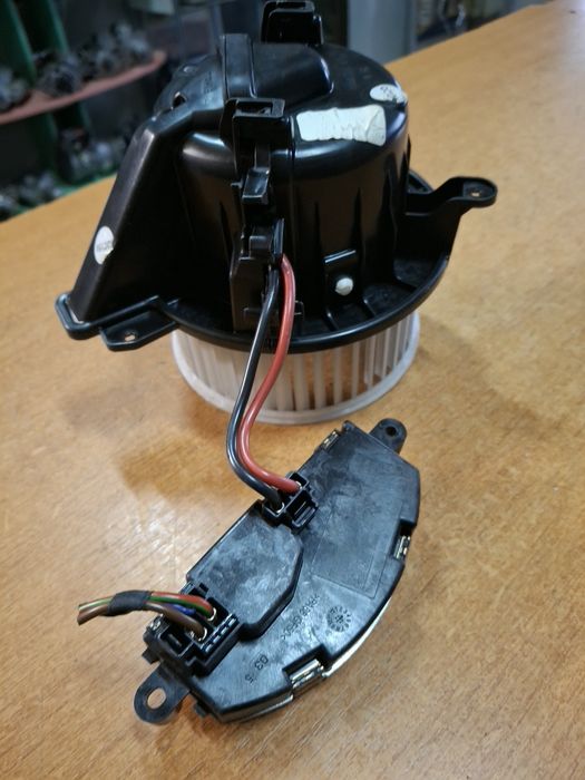 Ventilator habitaclu Vw Skoda Seat Audi 2017>