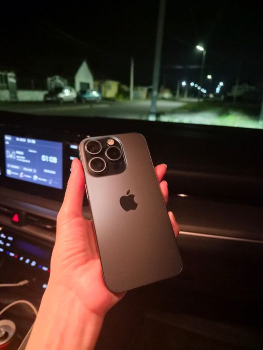 iPhone 15 pro 128GB