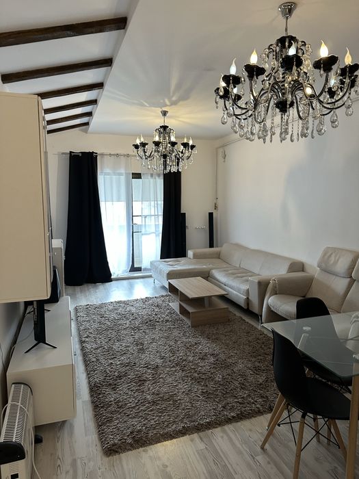 Inchiriem apartament  3 camere