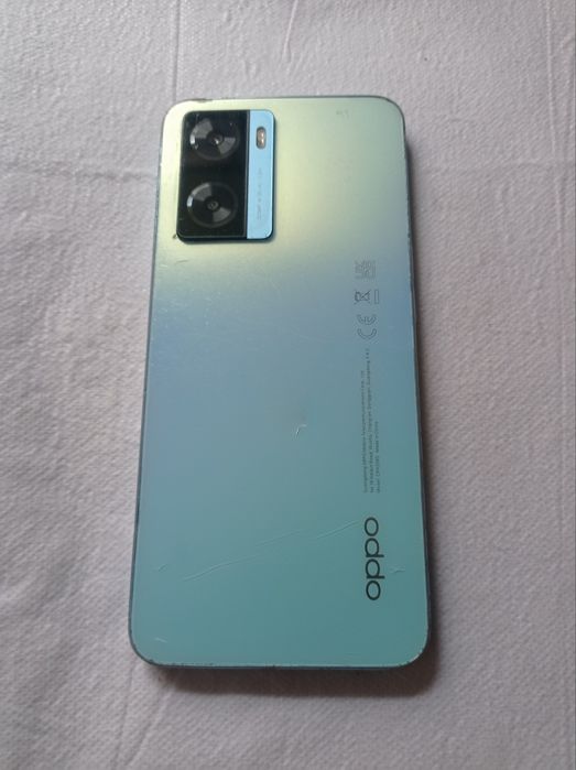 Продается телефон