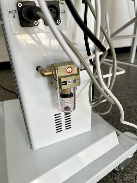 Козметичен комбайн за терапия на лице