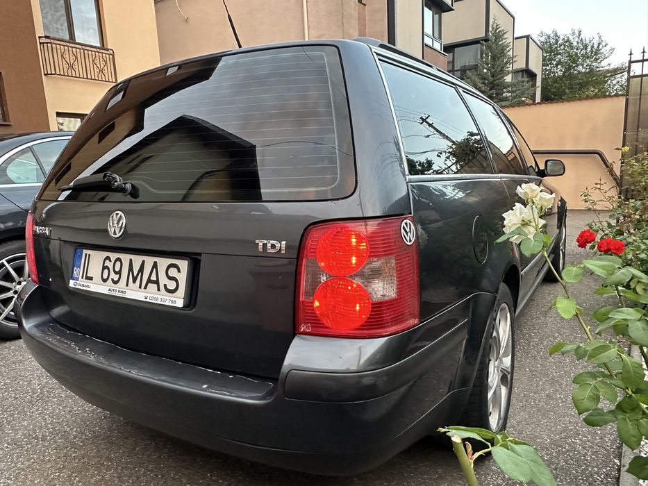 VOLKSWAGEN Passat 2003 — imagine 3