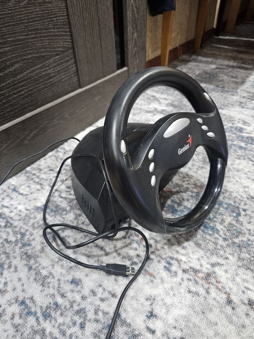 Игровой руль для PC