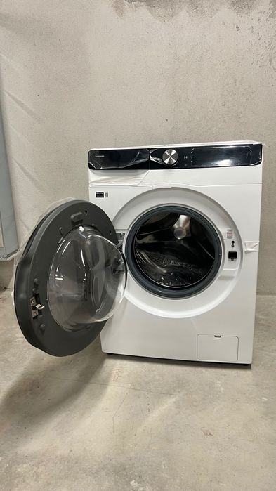Пералня със сушилня Samsung WD90DG6G94BKU4 *ДЕФЕКТ
