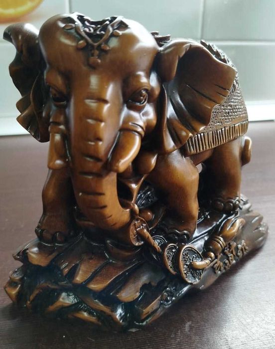 Статуэтка Слон Денежный