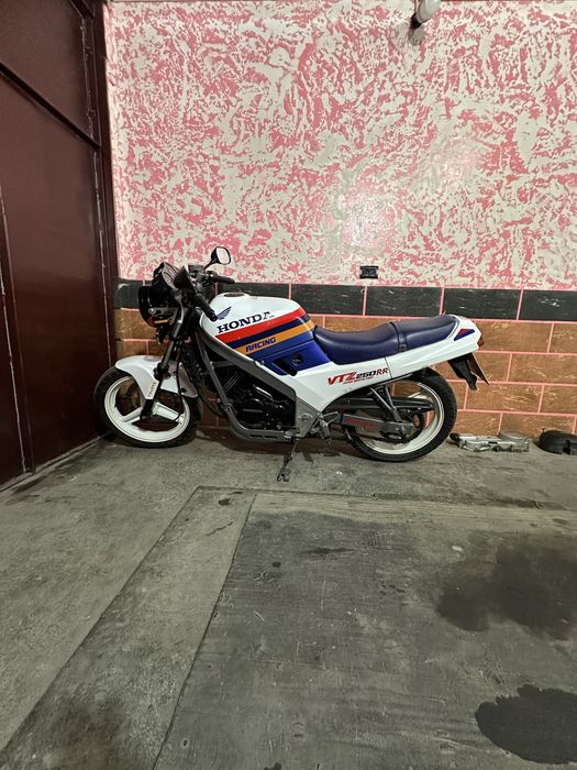 Хонда Japan 250 куб