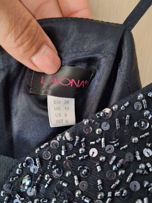 Официална Рокля Laona