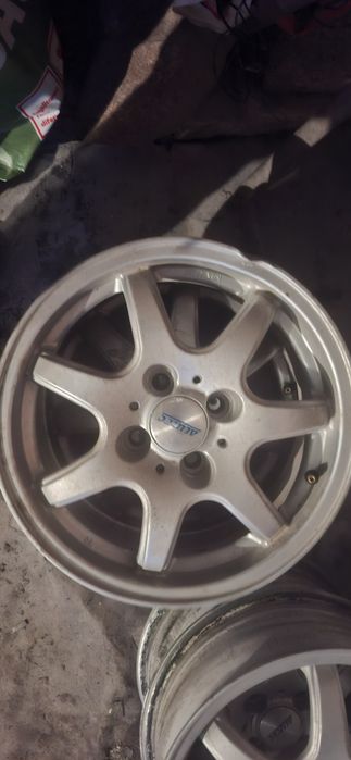 Jante cu buză Aliaj 4x100 R15 Logan / Dacia/ Renault 6.5J ET38