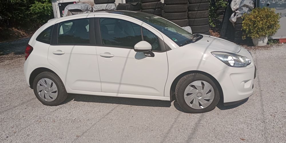 Ситроен С3  2012 год.с панорама