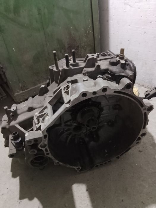 Продам акпп автомат на мазда птичка