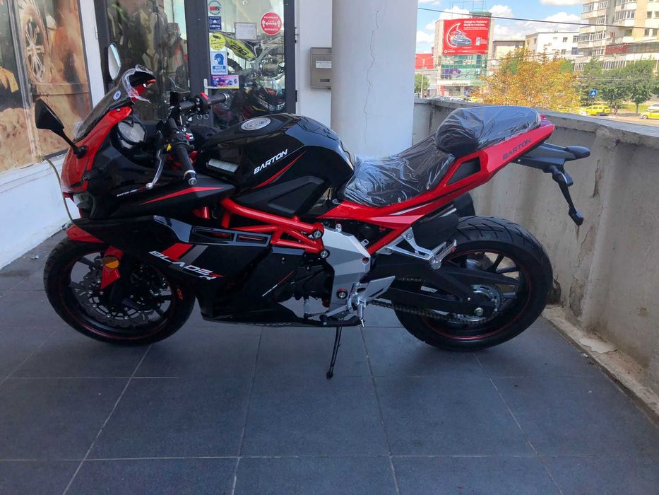 Motocicleta BARTON Blade R 125cc (similar YZF125 , CBR125)