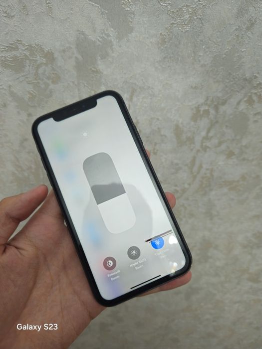 iPhone 11 64гб акб 74%