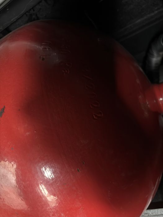 Metan balon sotiladi kamlekt 4 pakaliniya 80 talik