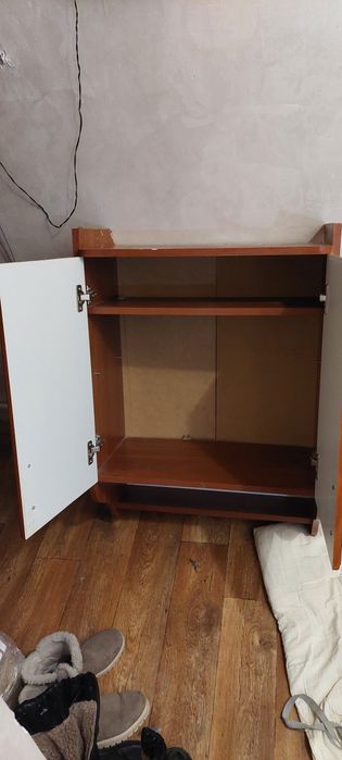 Шкафчик настенный