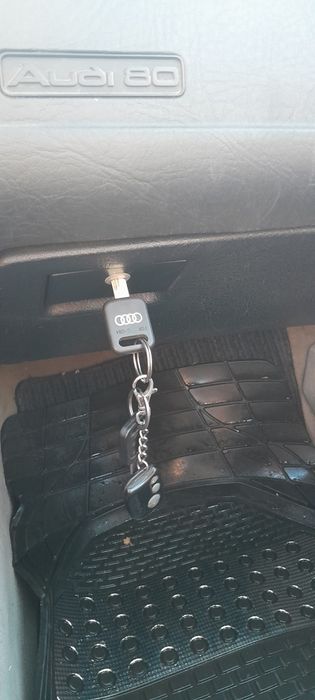 Продам Audi 80 B4 1993г