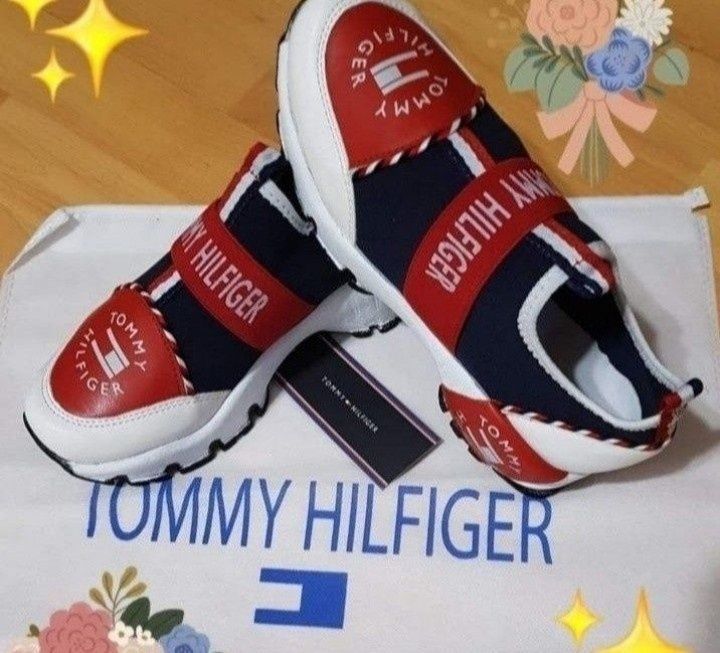Adidasi Tommy Hilfiger, foarte confortabil, import Italia, saculet