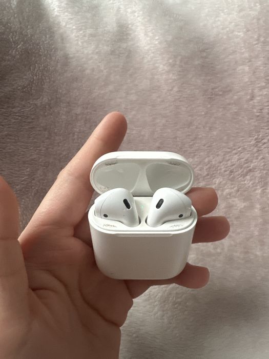 Apple AirPods 2 оригинал, рабочие