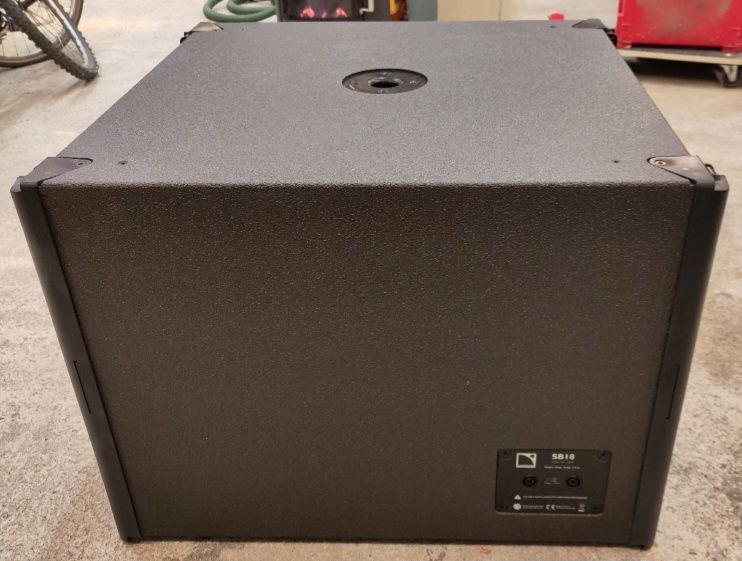 Bas L acoustics sb118 pasiv