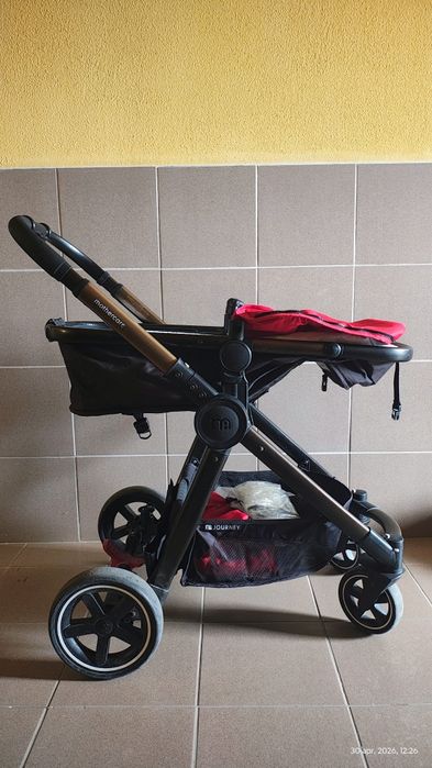 Vând cărucior Mothercare