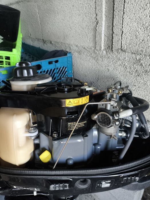 Сузуки 4л.с.4такта.