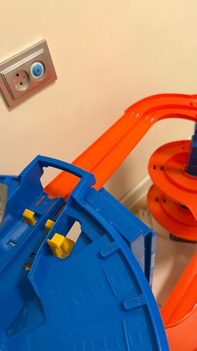 Трек Хот Вилс Hot Wheels