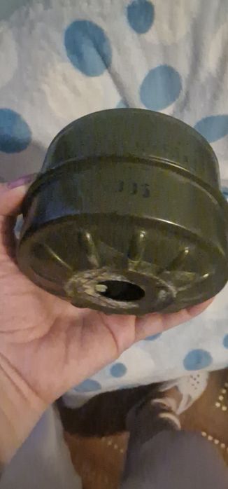 Filtru pentru mască de gaze veche