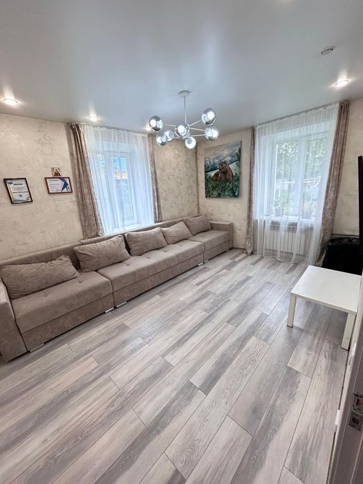 Продам трех комнатную квартиру
