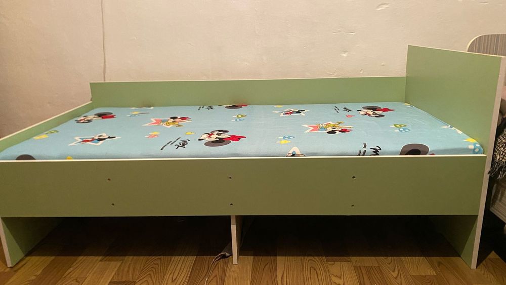 Детская кровать.