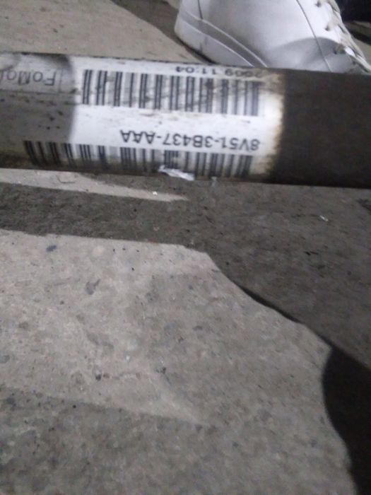 Planetara stanga  dreapta Ford Fiesta VI / 6  1.25 SNJB  8V513B437AAA