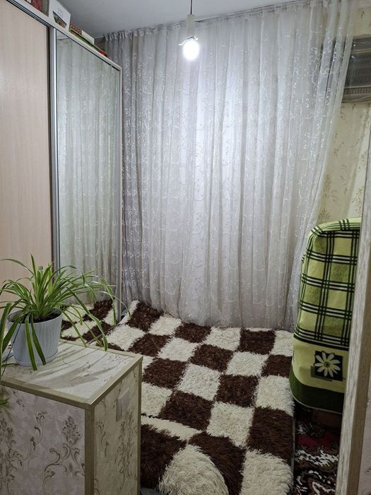 Продаётся  квартира 1-комн квартира.  Дустлик 1, Янги Хает