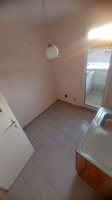 Продава се Тристаен апартамент в София, Света Троица - 101 кв.м за 1139 €/кв.м - Снимка #11