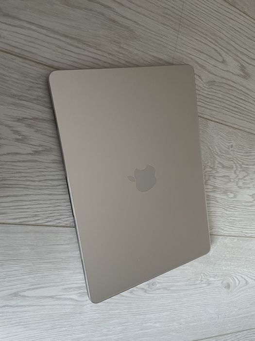 Macbook Air M2, 13.6, 16гб, 1тб