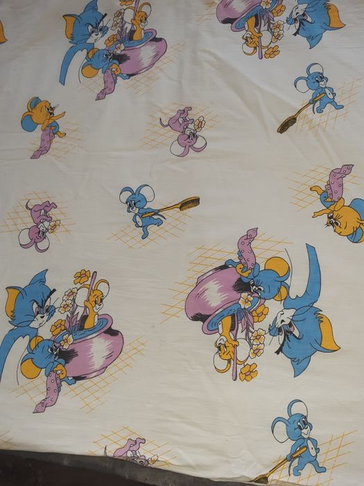 Олекотена завивка Том и Джери с подарък одеяло