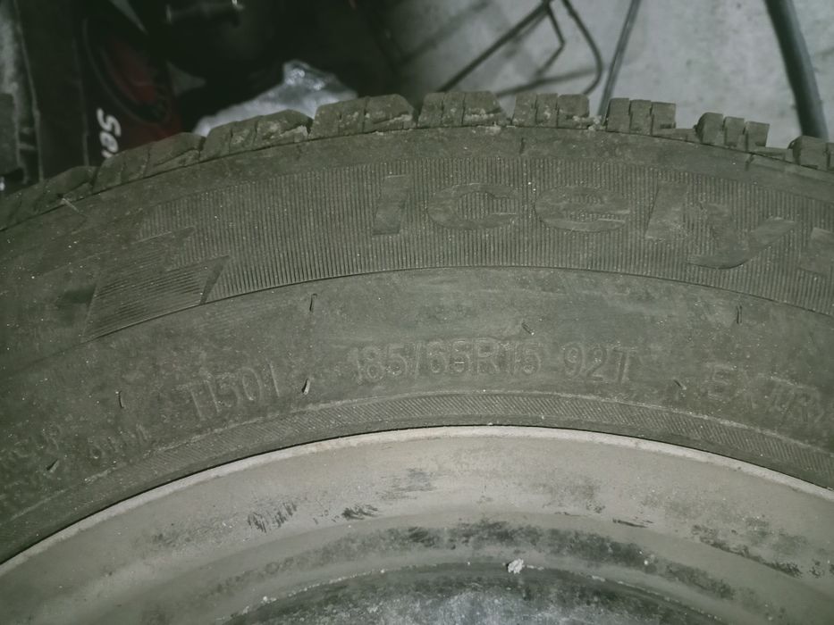 Продам колеса комплект на р 15