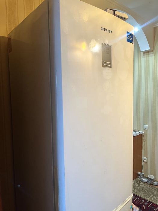 Продам холодильник Samsung (б/у)