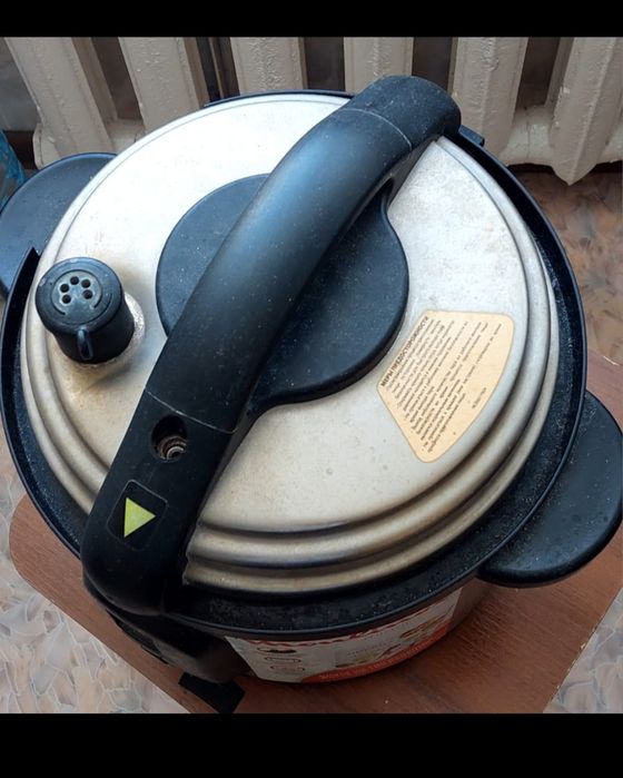 Продам мультиварку