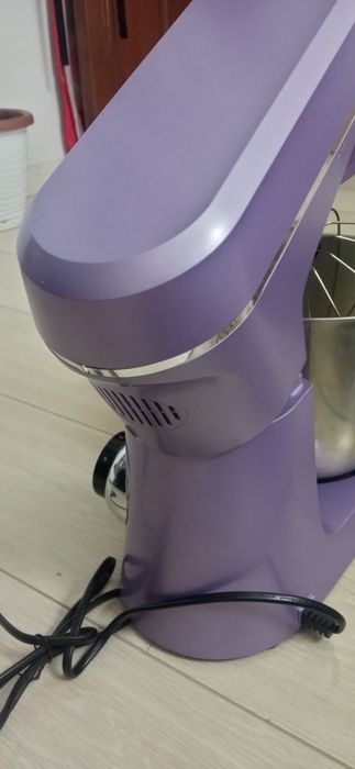 Миксер Starwind 6162