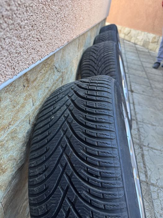 Оригинални джанти Audi 16 цола с 4 зимни гуми BFGoodrich G-Force Winter 2