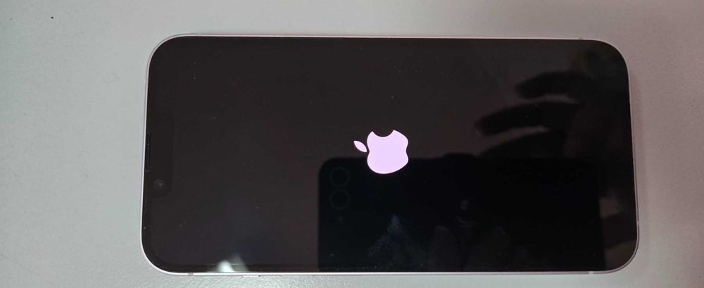 iPhone 14 - 256gb.