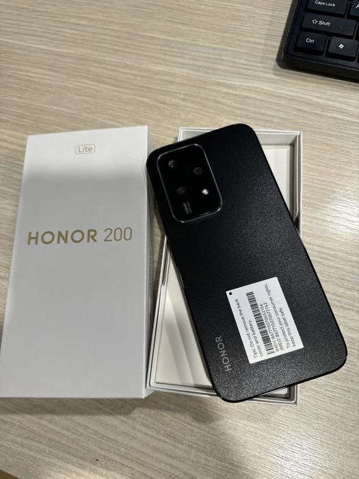 Honor 200 Lite, 8GB RAM, 256GB, 5G, Midnight Black, Impecabil/CA NOU!