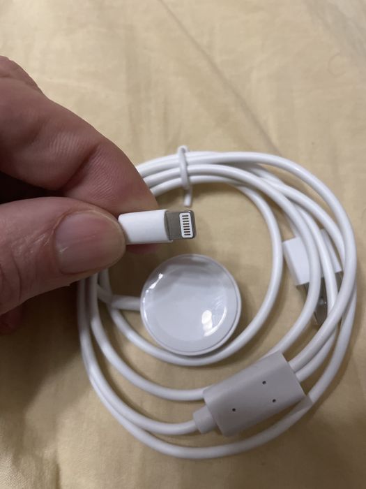 Зарядно за apple часовник