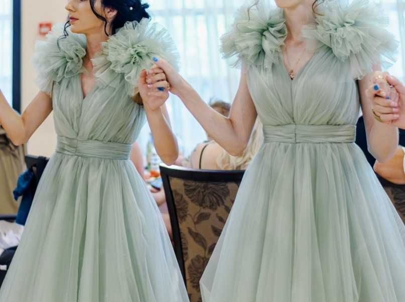 Официални рокли - 2бр