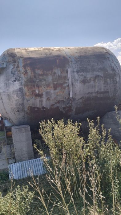 Емкасти бочки цестерна 20 куб