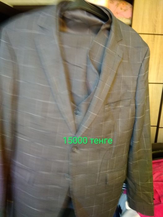 Продам мужской костюм