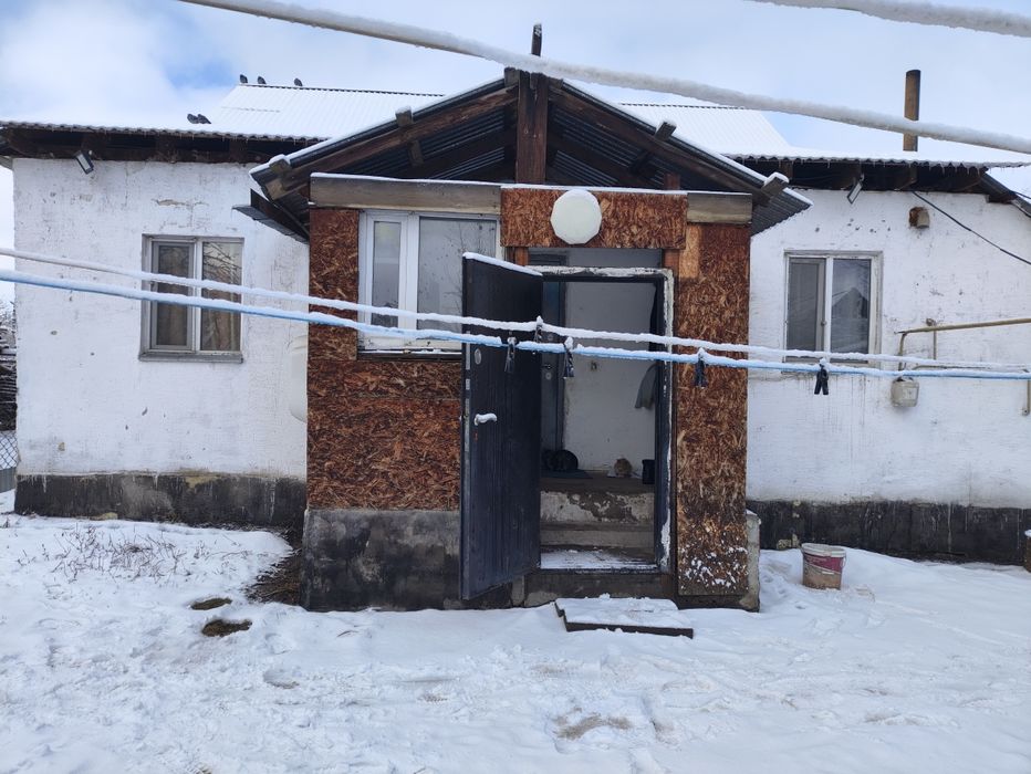 Продам большой дом.