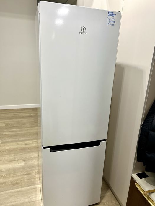 Продам Стиральную Машину Холодильник