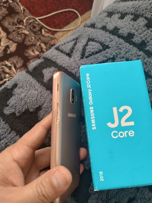 Продам Самсунг J2core
