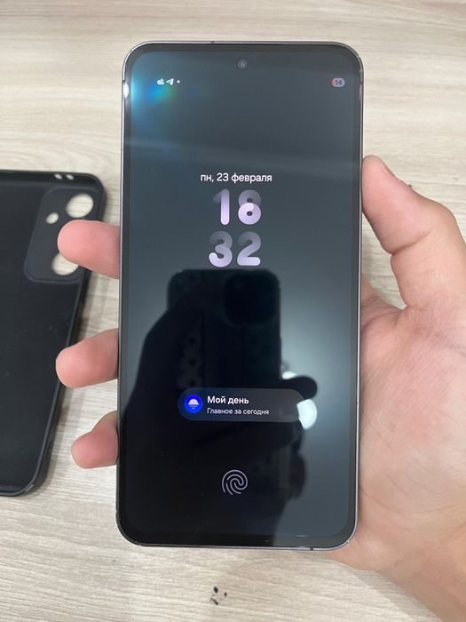 Samsung s24fe идеал